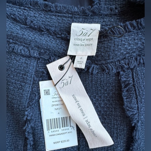 NWT Ditsy Floral Boucle Khloe Blazer and short  – Cinq à Sept - Picture 9 of 9